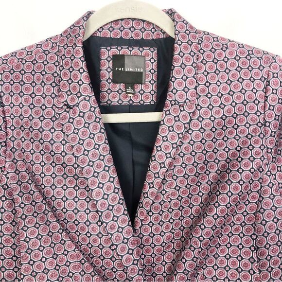 THE LIMITED | Classy Navy Blue & Red Medallion Print Blazer Women’s Size Small - Picture 3 of 9